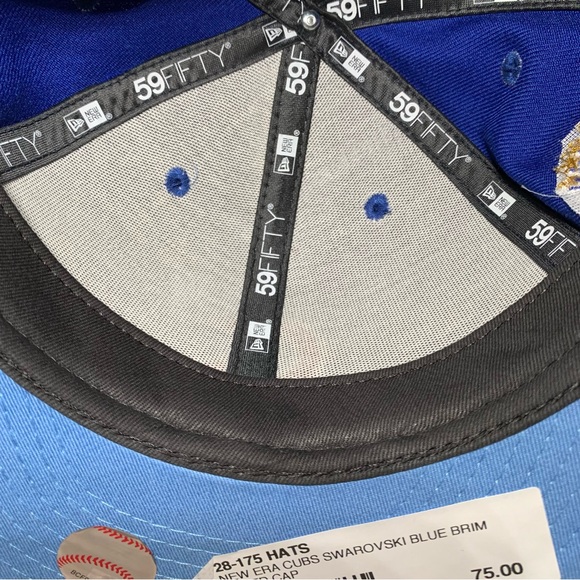 Swarovski Chicago Cubs Blue Brim Fitted Cap - Picture 6 of 6